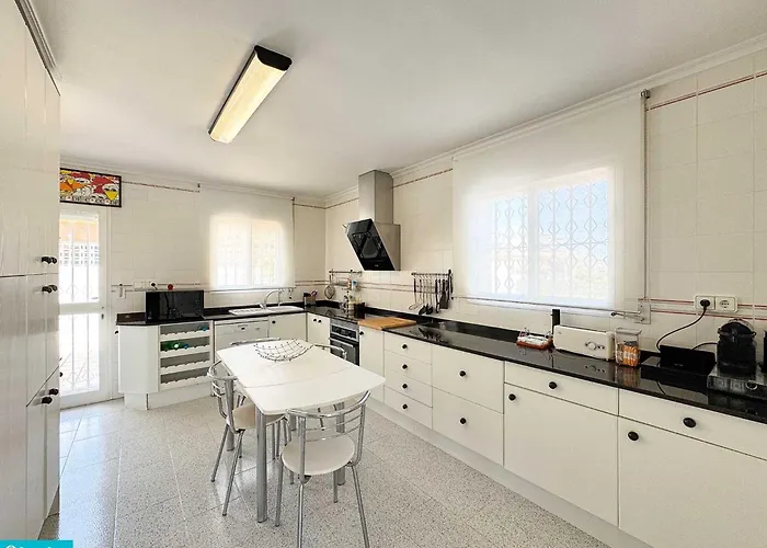 Blanca Semesterbostad *